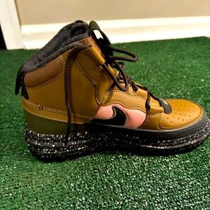 Nike Air Force 1 High Boot NN